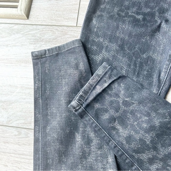 Current Elliott The Stiletto Highland Leopard in Black Ankle Jeans - Picture 8 of 13